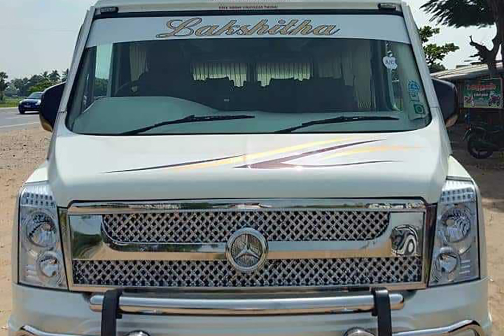 18 Seater Tempo Traveller on Rent in Chennai